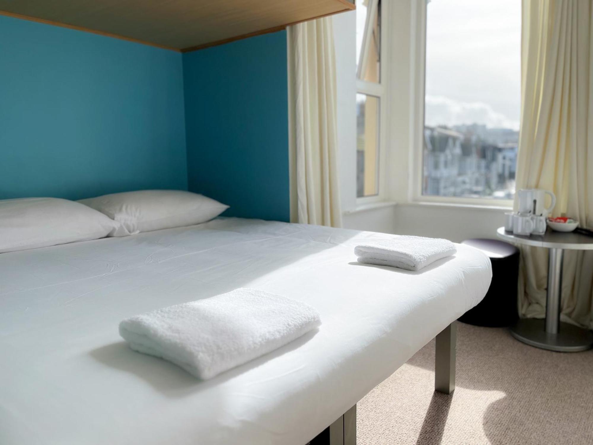Reef Lodge New Quay Exteriör bild